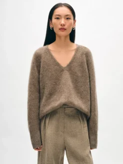 Clearance White + Warren brushed cashmere easy v neck Taupe