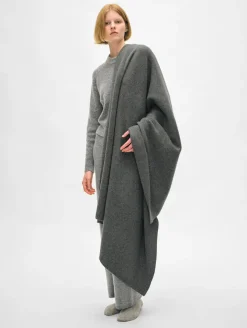 Fashion White + Warren cashmere blanket GraphiteHeather