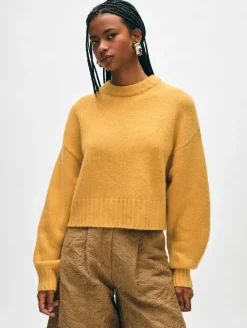 New White + Warren cashmere luxe crewneck Goldenrod