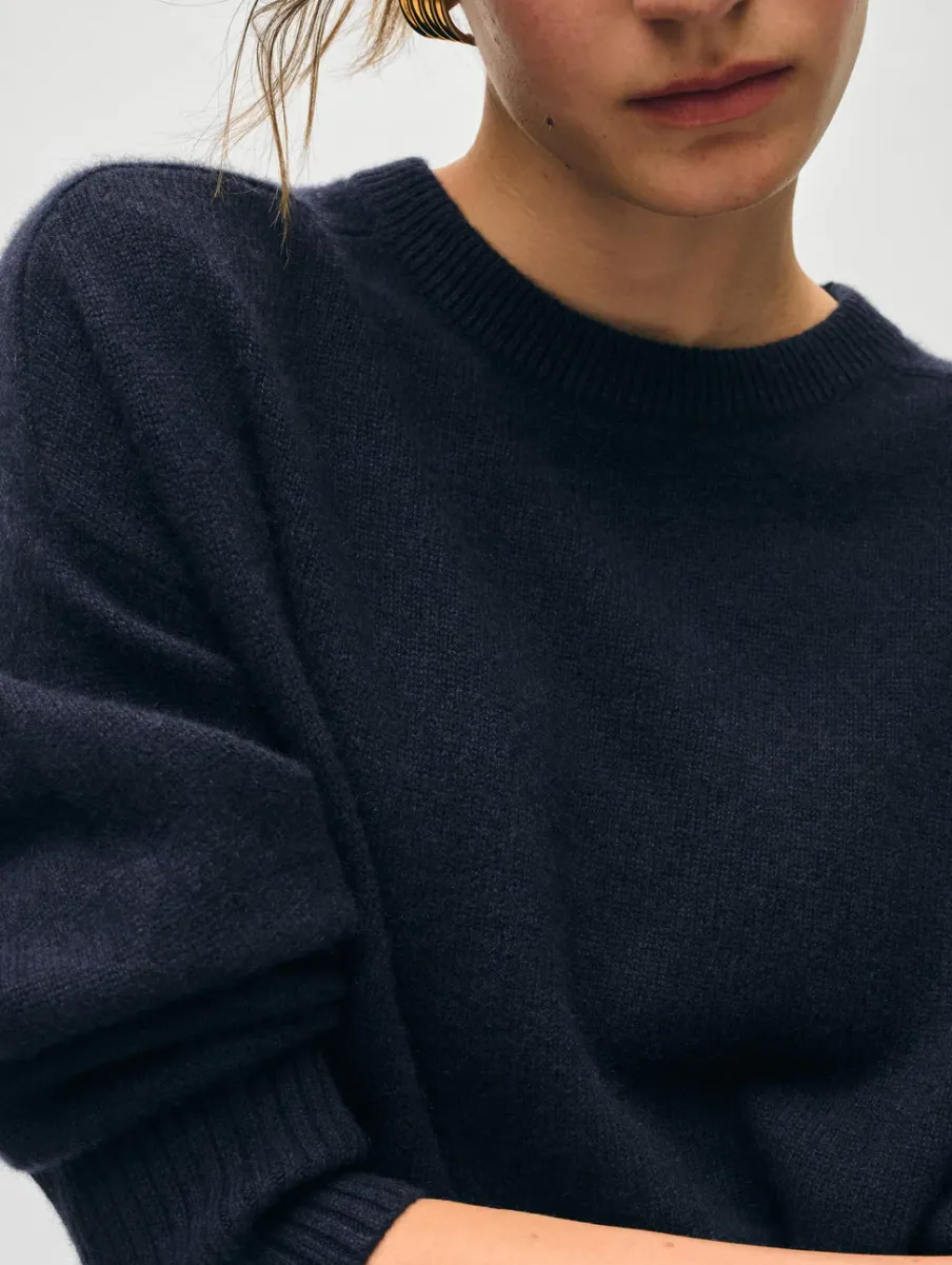 Sale White + Warren cashmere saddle sleeve crewneck DeepNavy