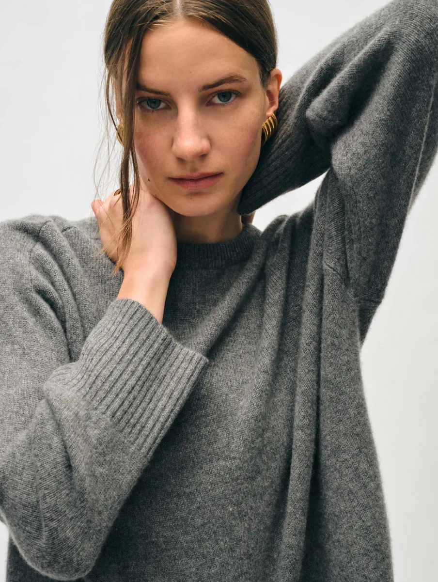Fashion White + Warren cashmere saddle sleeve crewneck GraphiteHeather