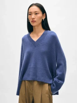 Sale White + Warren cashmere side slit v neck BlueDusk