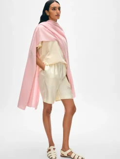 Discount White + Warren cashmere travel wrap Primrose