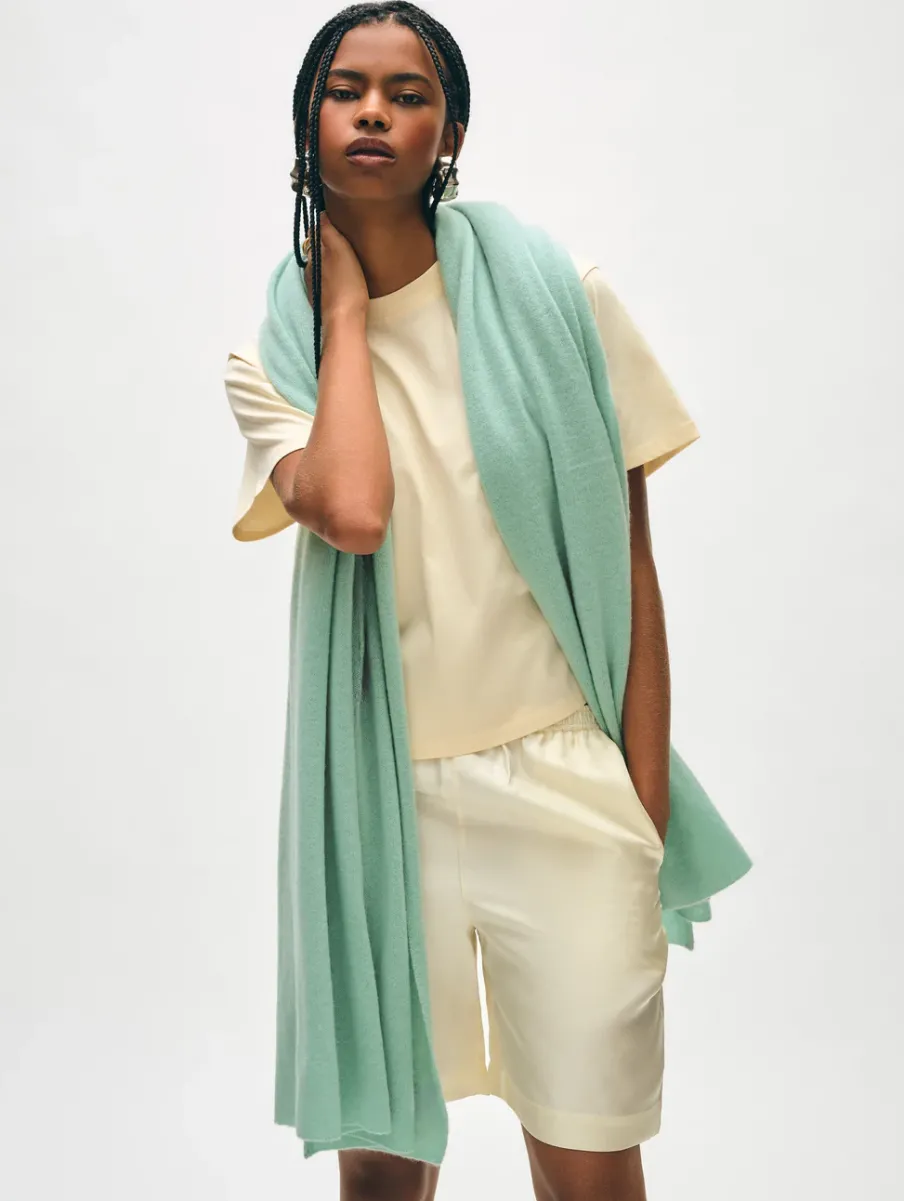 Hot White + Warren cashmere travel wrap Spearmint