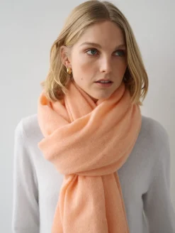 Best White + Warren cashmere travel wrap PeachGlow