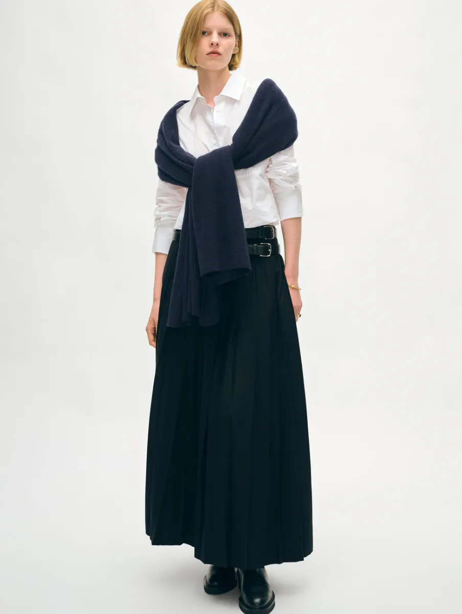 Sale White + Warren cashmere travel wrap DeepNavy