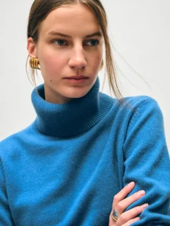 Hot White + Warren cashmere turtleneck BlueJean