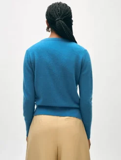 Hot White + Warren cashmere v neck BlueJean