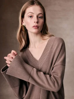 Online White + Warren organic cotton oversized v neck Mocha