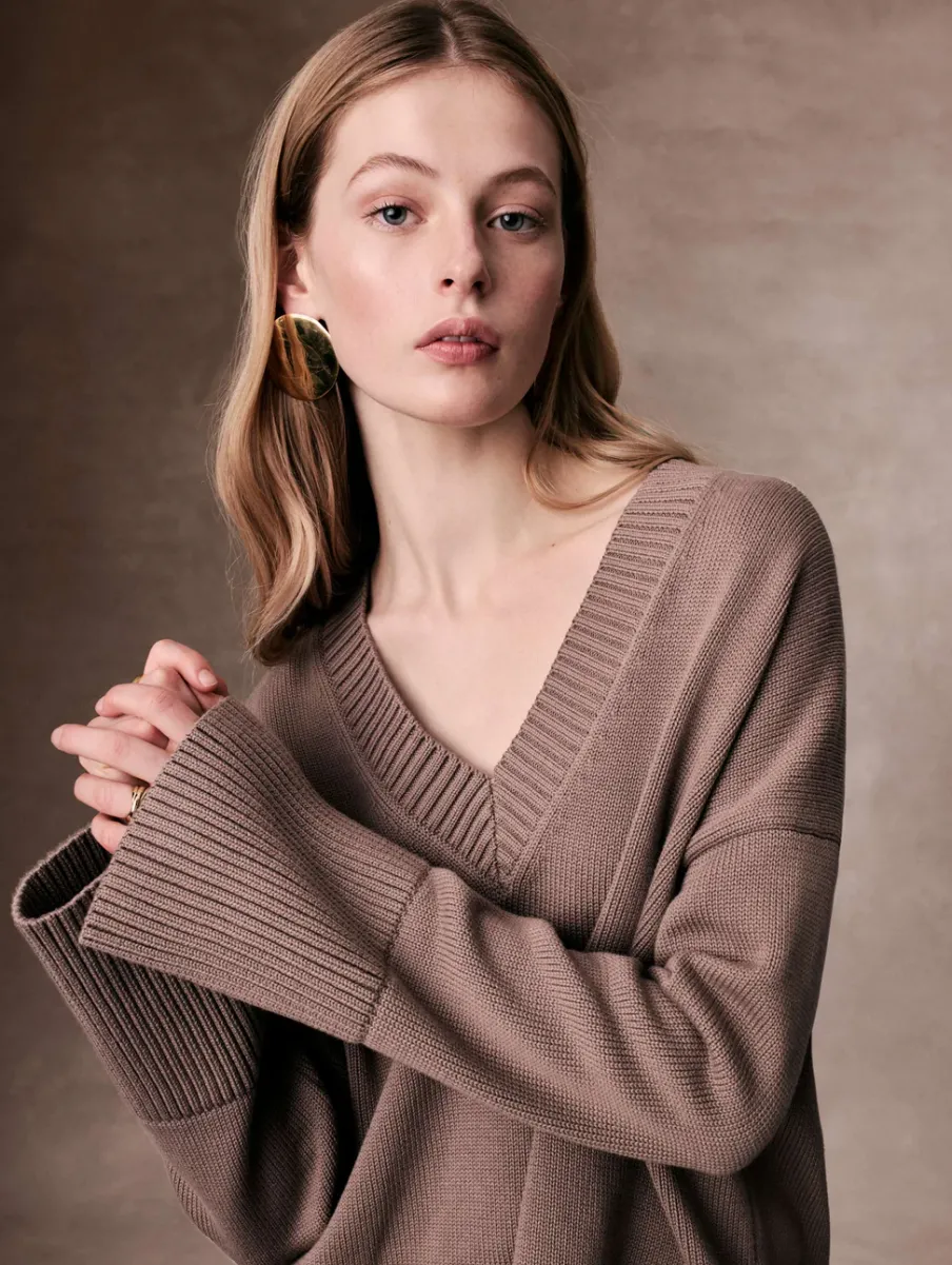 Online White + Warren organic cotton oversized v neck Mocha